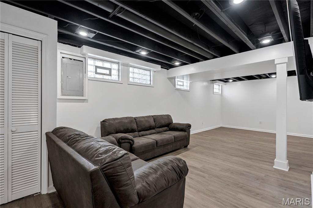 Chateau Du Mont Estates - Residential