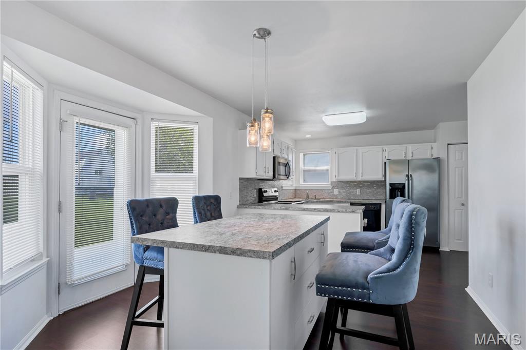 Chateau Du Mont Estates - Residential