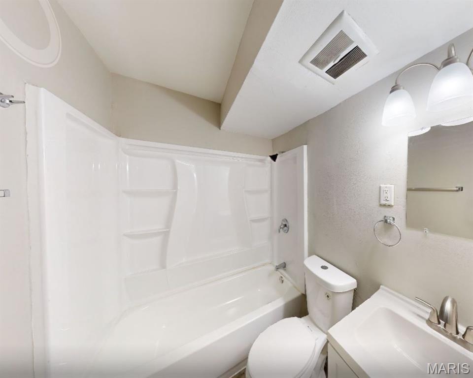 Meadow Park Apts - Residential Income