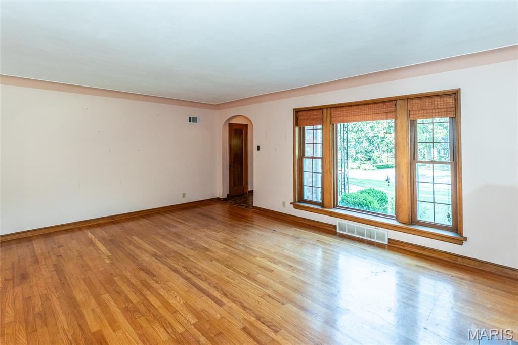 6 Woodhaven Road