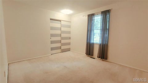 Tiny photo for 15455 Country Mill Court, Chesterfield, MO 63017 (MLS # 26058372)
