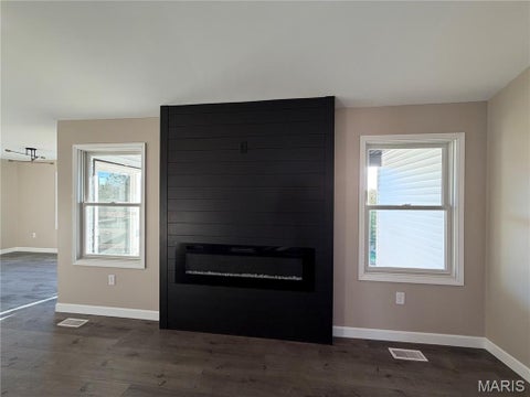Tiny photo for 150 Gala Drive, Hannibal, MO 63401 (MLS # 26068243)