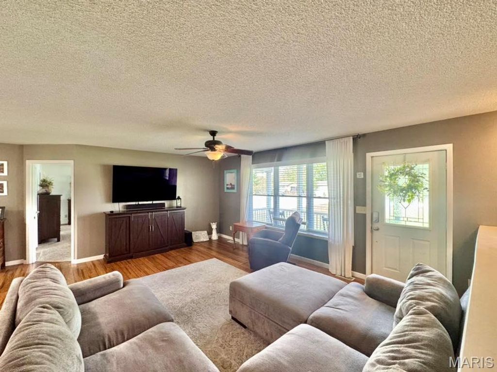 Photo of 15335 Villa Drive, Monroe City, MO 63456 (MLS # 26026919)