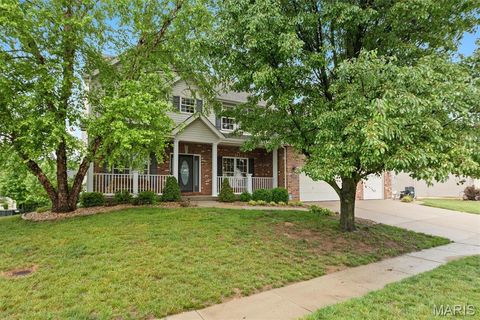 Photo of 175 Forest Oaks Drive, Caseyville, IL 62232 (MLS # 26031284)