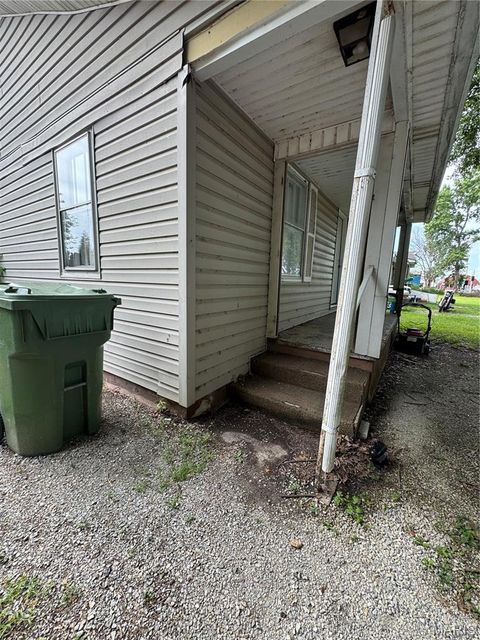 Tiny photo for 715 Pecan Street, Hornersville, MO 63855 (MLS # 26047225)