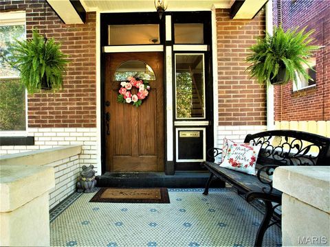 Photo of 2020 Ann Avenue, St Louis, MO 63104 (MLS # 25070069)