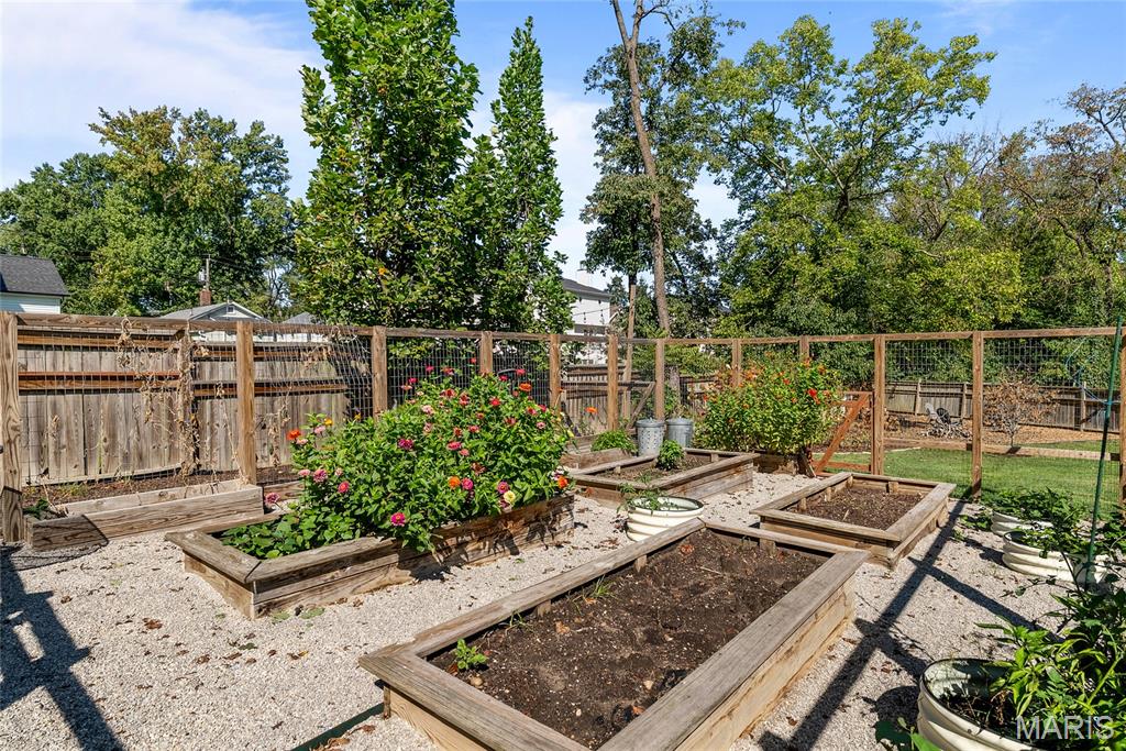 McLain Tr Lt Pts 34 & 35 - Residential