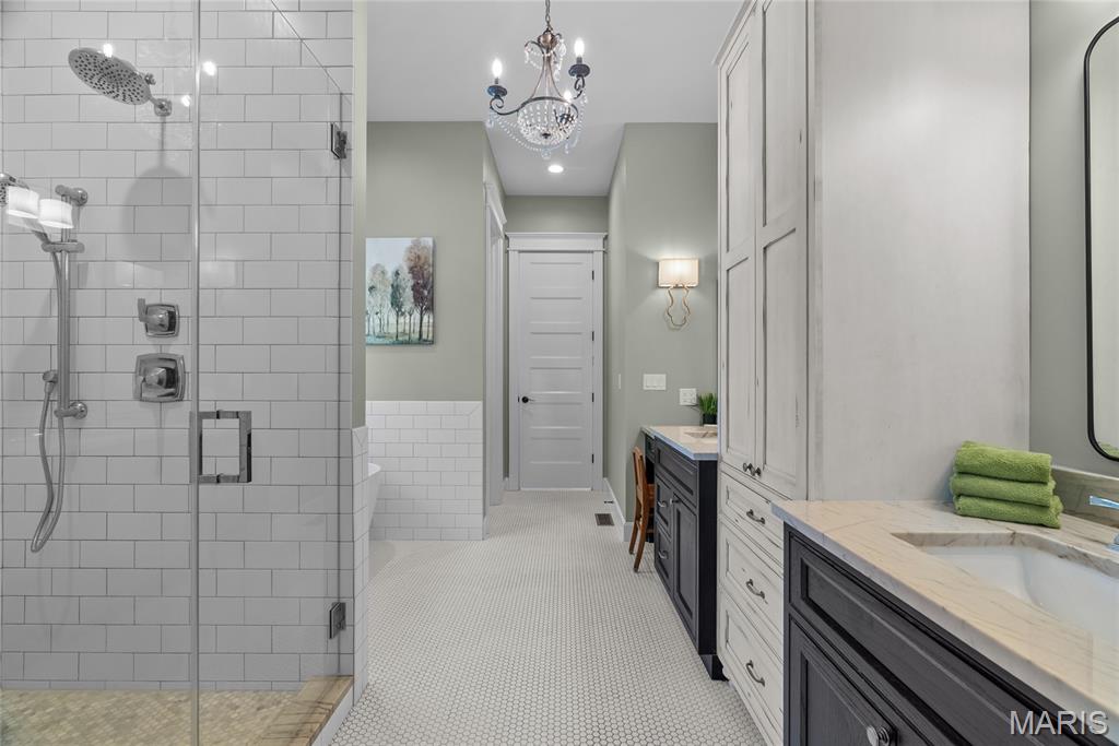 McLain Tr Lt Pts 34 & 35 - Residential