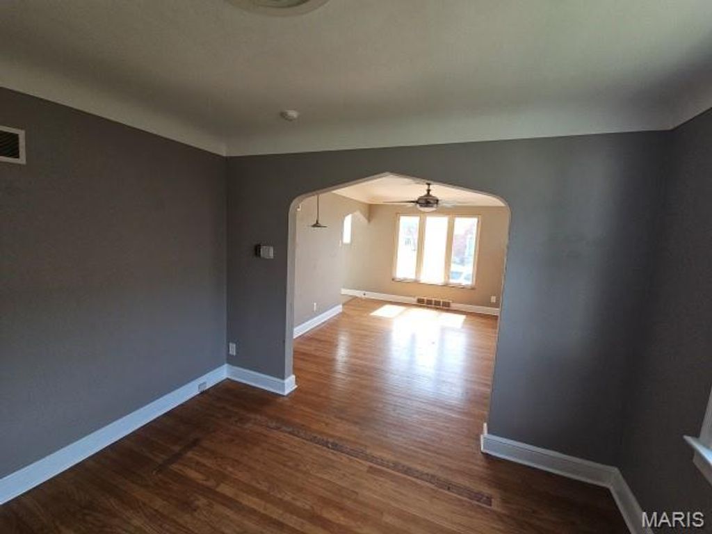 Photo of 8917 Lucerne Court, St Louis, MO 63136 (MLS # 26019094)