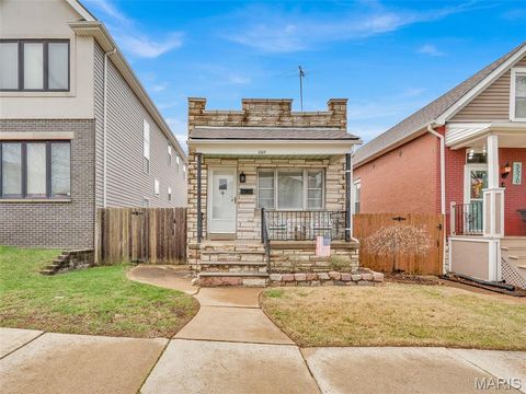 Tiny photo for 5516 Botanical Avenue, St Louis, MO 63110 (MLS # 26018670)