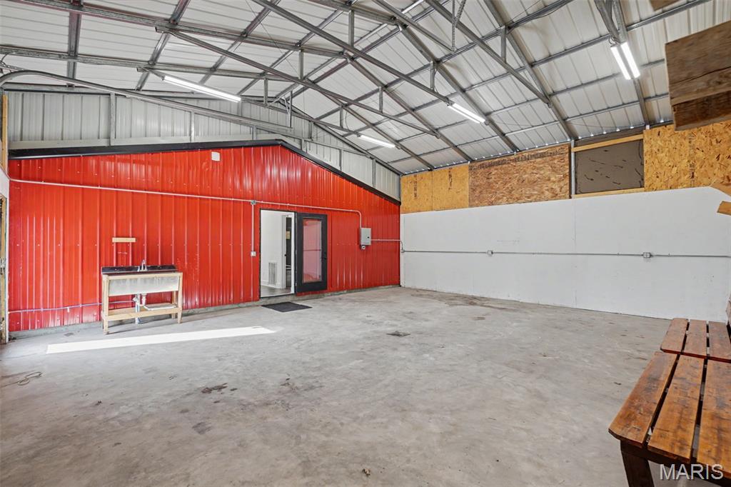 Rohman Acres - Commercial Sale