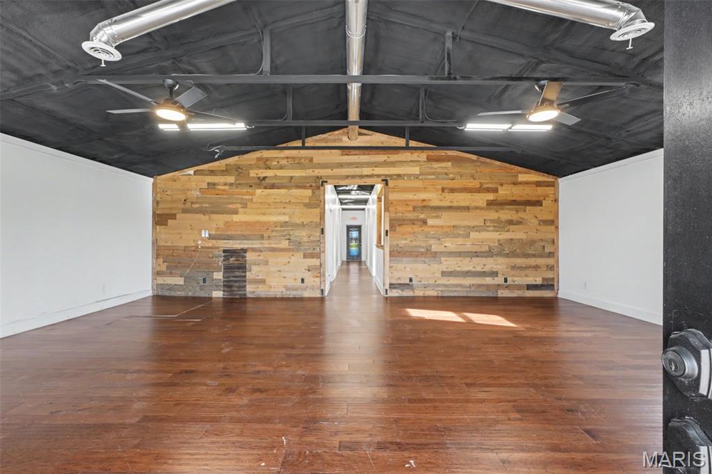 Rohman Acres - Commercial Sale