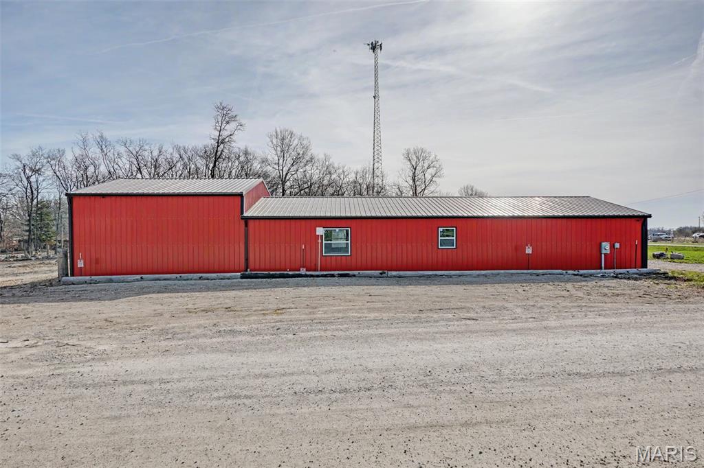 Rohman Acres - Commercial Sale
