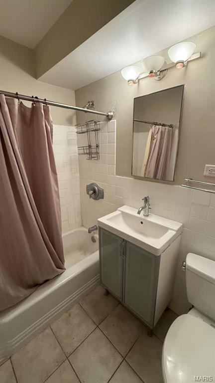 Blu Condos - Residential