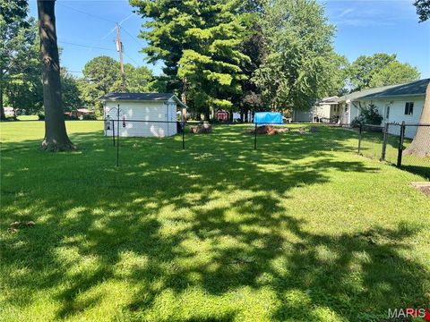Tiny photo for 310 Miller Street, Montgomery City, MO 63361 (MLS # 26041921)