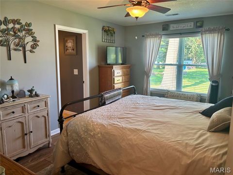 Tiny photo for 310 Miller Street, Montgomery City, MO 63361 (MLS # 26041921)