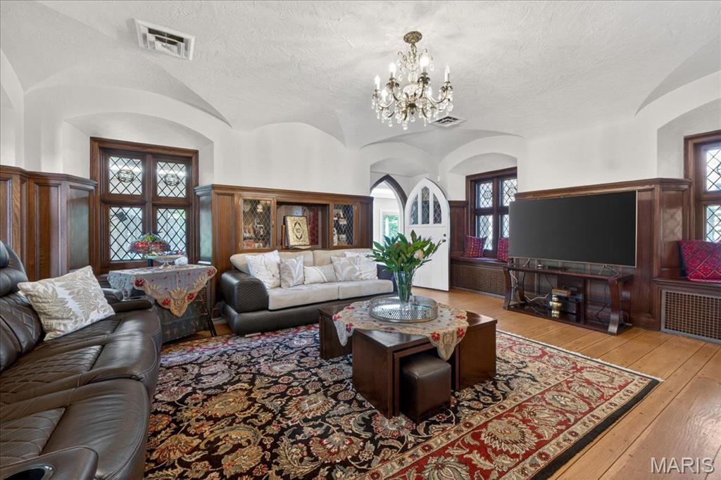 Warridge Estates - Residential