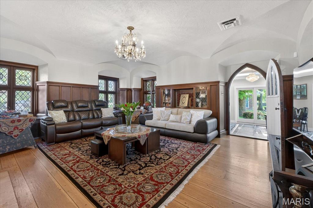Warridge Estates - Residential