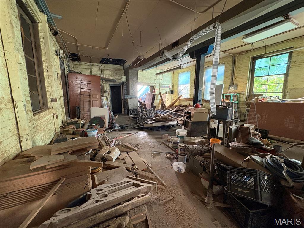 New House Add - Commercial Sale