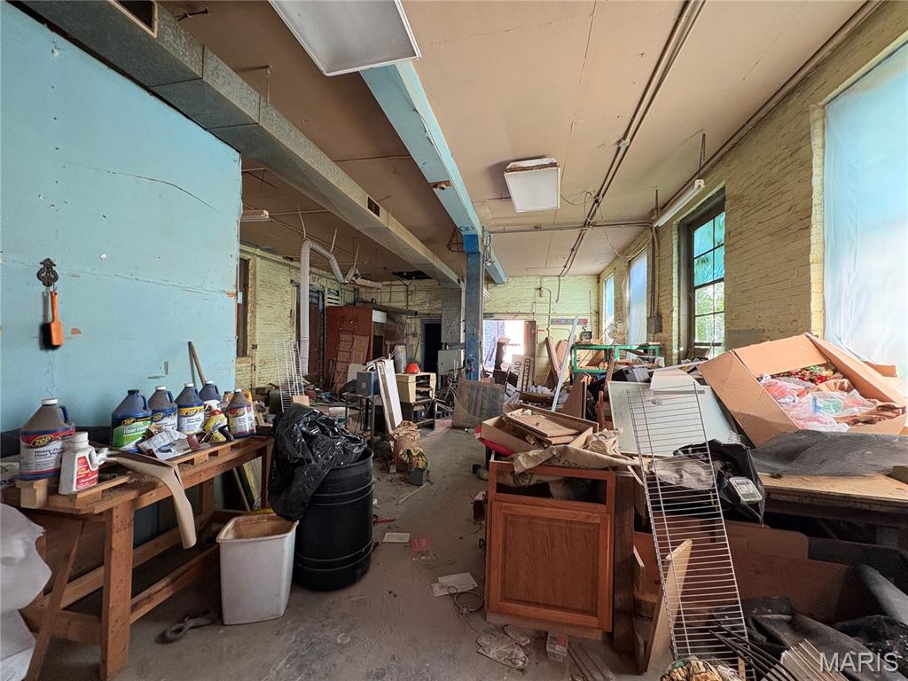 New House Add - Commercial Sale