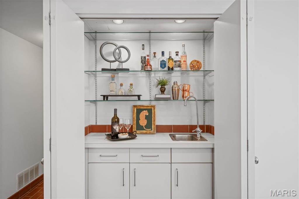 Upper Ladue Lt 5 Resub - Residential