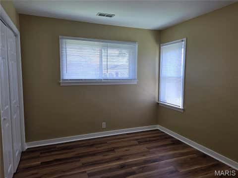 Tiny photo for 403 Virginia Street, Sikeston, MO 63801 (MLS # 26042062)