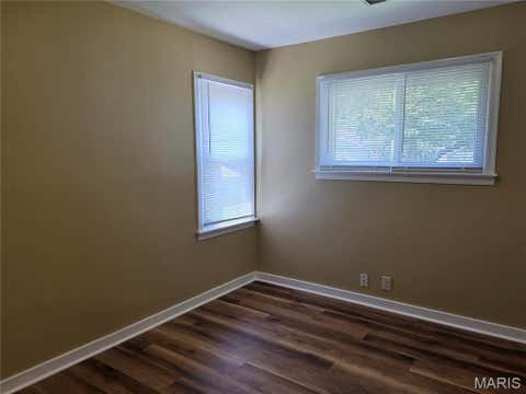 Tiny photo for 403 Virginia Street, Sikeston, MO 63801 (MLS # 26042062)