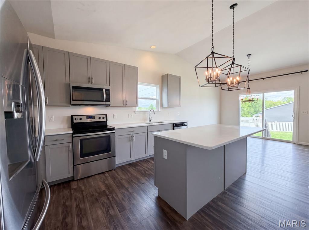 Riverdale Village A #3 - Residential