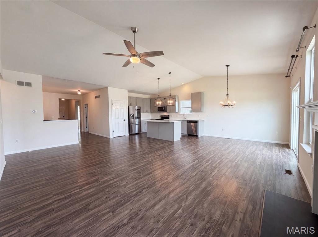 Riverdale Village A #3 - Residential