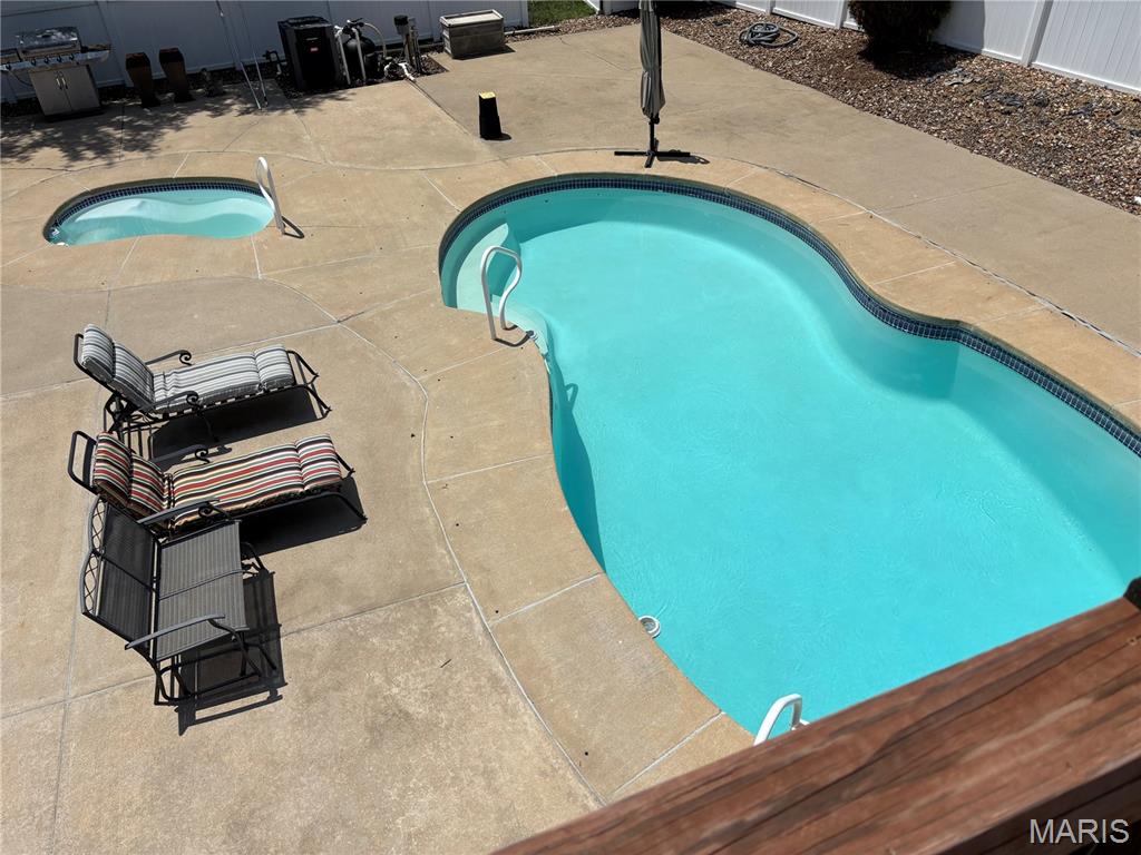 103 Talon Court