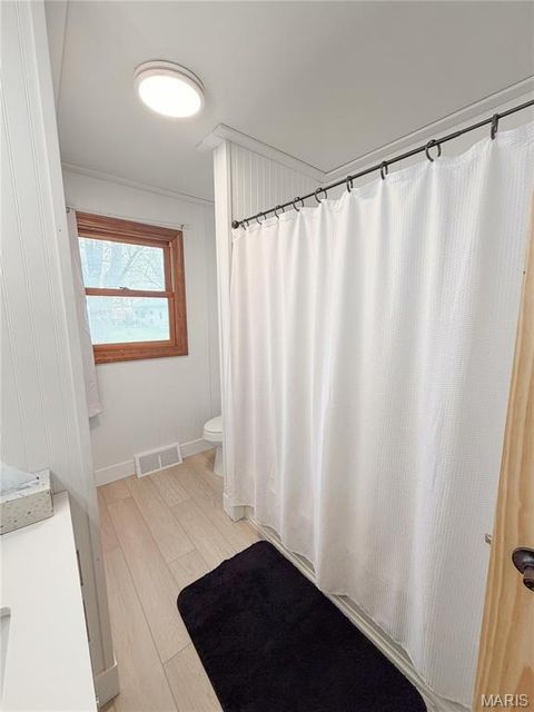 Tiny photo for 1020 W Taylor Street, Bowling Green, MO 63334 (MLS # 26021749)