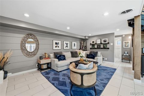 Tiny photo for 424 Belleview Avenue, Webster Groves, MO 63119 (MLS # 26036001)