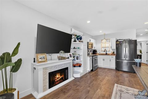 Tiny photo for 350 Birkhead Road, Winfield, MO 63389 (MLS # 26005280)