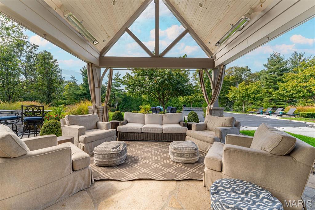 Town & Country Manor Add 1 - Residential