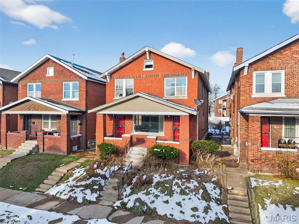 Photo of 4883 Farlin Avenue, St Louis, MO 63115 (MLS # 25080059)