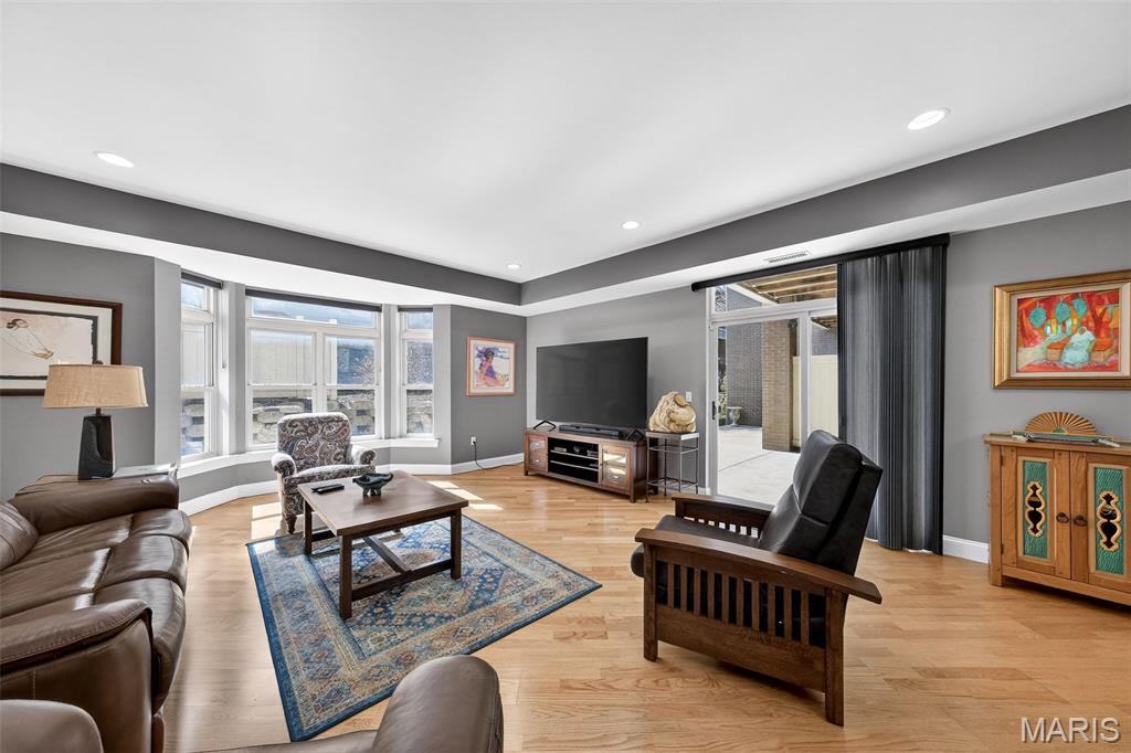 City Place Condo Ph 1 - Residential