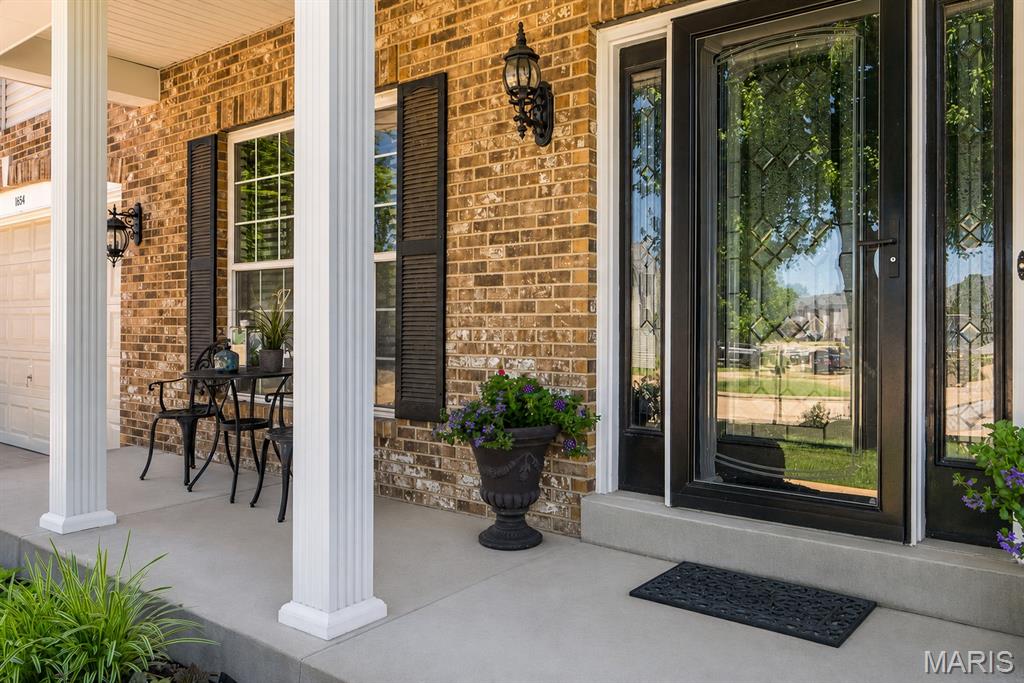 Photo of 1654 Summit Terrace Court, Fenton, MO 63026 (MLS # 26037617)