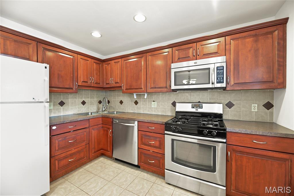 Riverside 1 - Residential