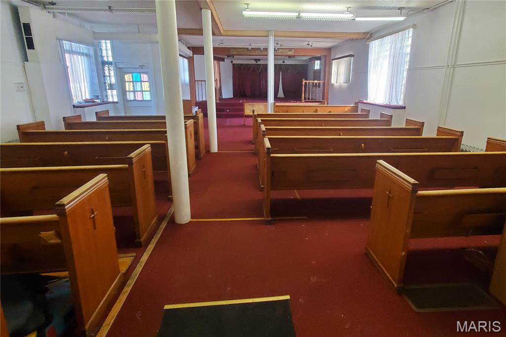Green Lea Pl Addn - Commercial Sale