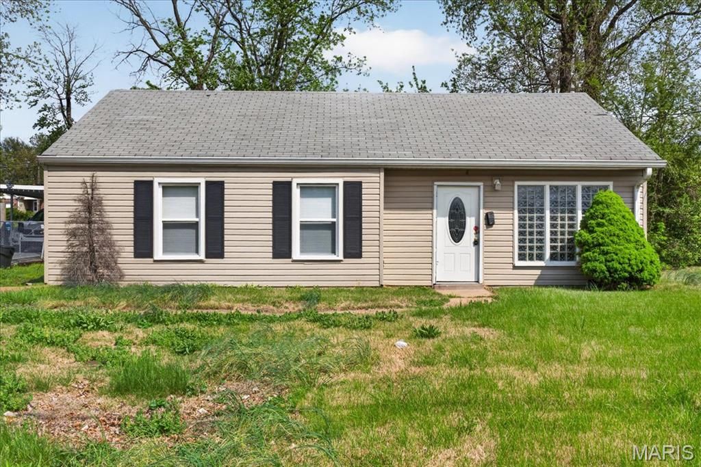 Photo of 6018 Evergreen Boulevard, St Louis, MO 63134 (MLS # 26023279)