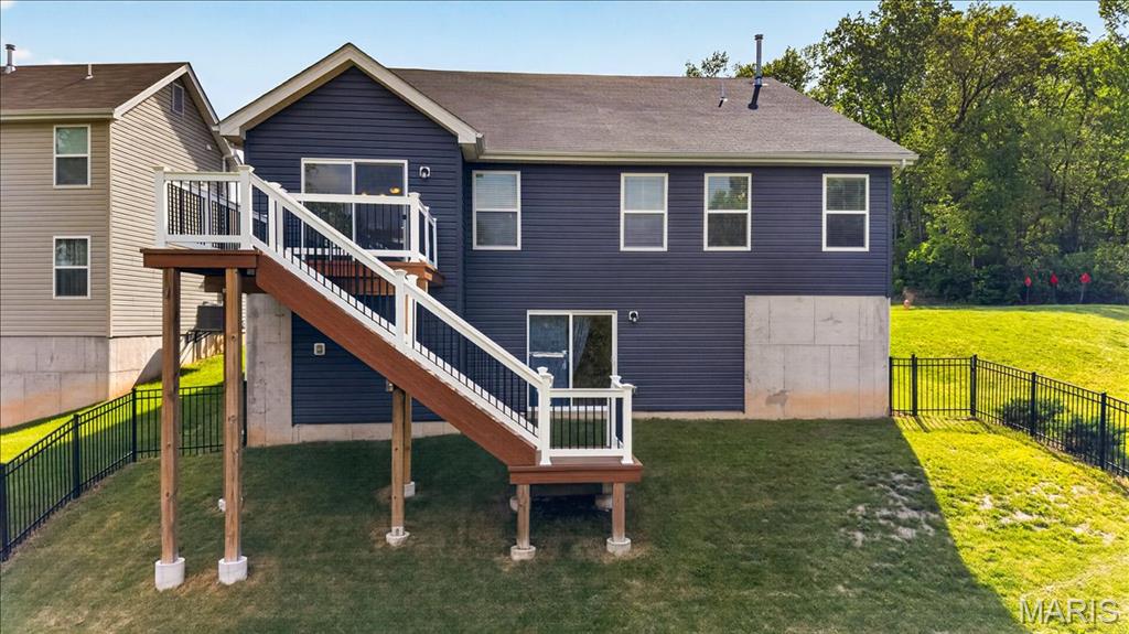 804 Cedar Bluff Way