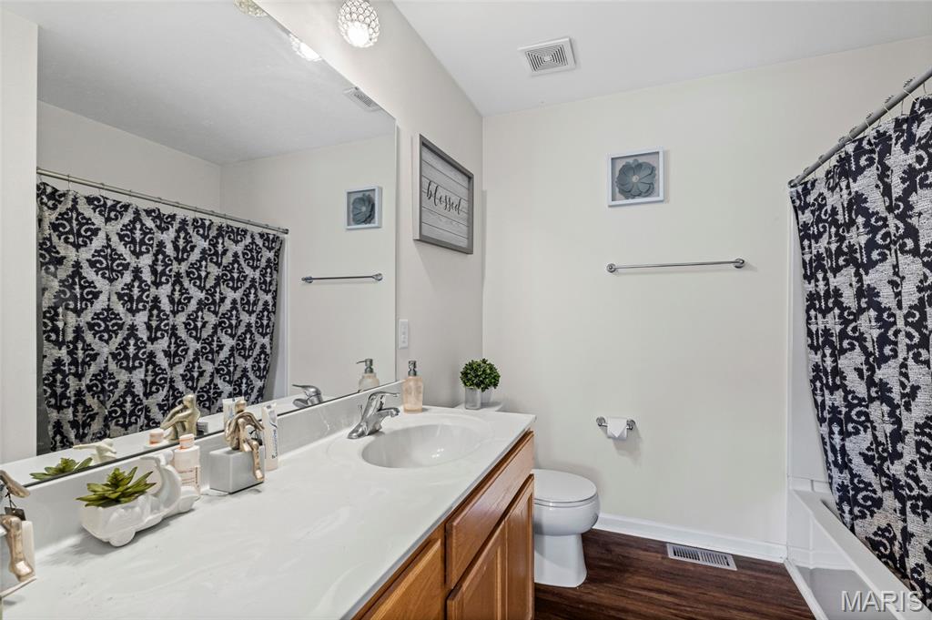 Vista Conn - Residential