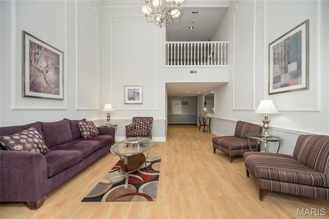 Tiny photo for 539 Coeur De Royale Drive #108, Creve Coeur, MO 63141 (MLS # 25061134)