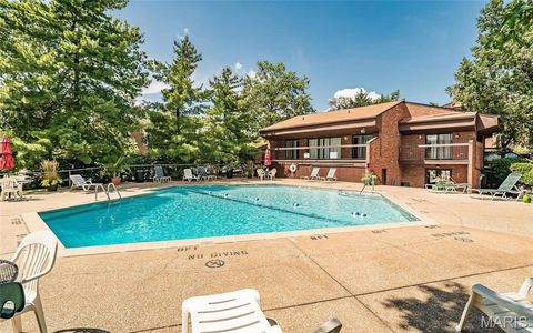 Tiny photo for 539 Coeur De Royale Drive #108, Creve Coeur, MO 63141 (MLS # 25061134)