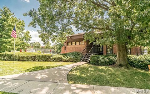 Tiny photo for 539 Coeur De Royale Drive #108, Creve Coeur, MO 63141 (MLS # 25061134)