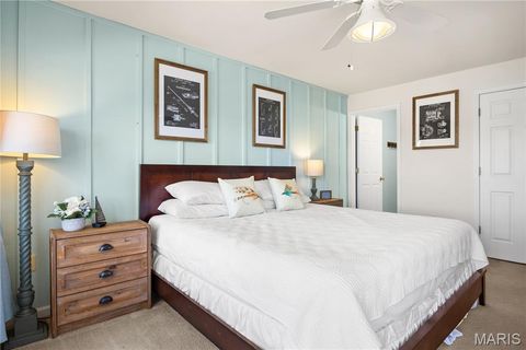 Tiny photo for 245 Plaza Beach Drive #2B, Camdenton, MO 65020 (MLS # 26016670)