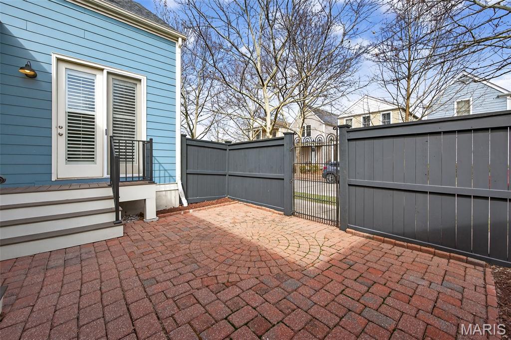 New Town At St Chas #1A - Residential