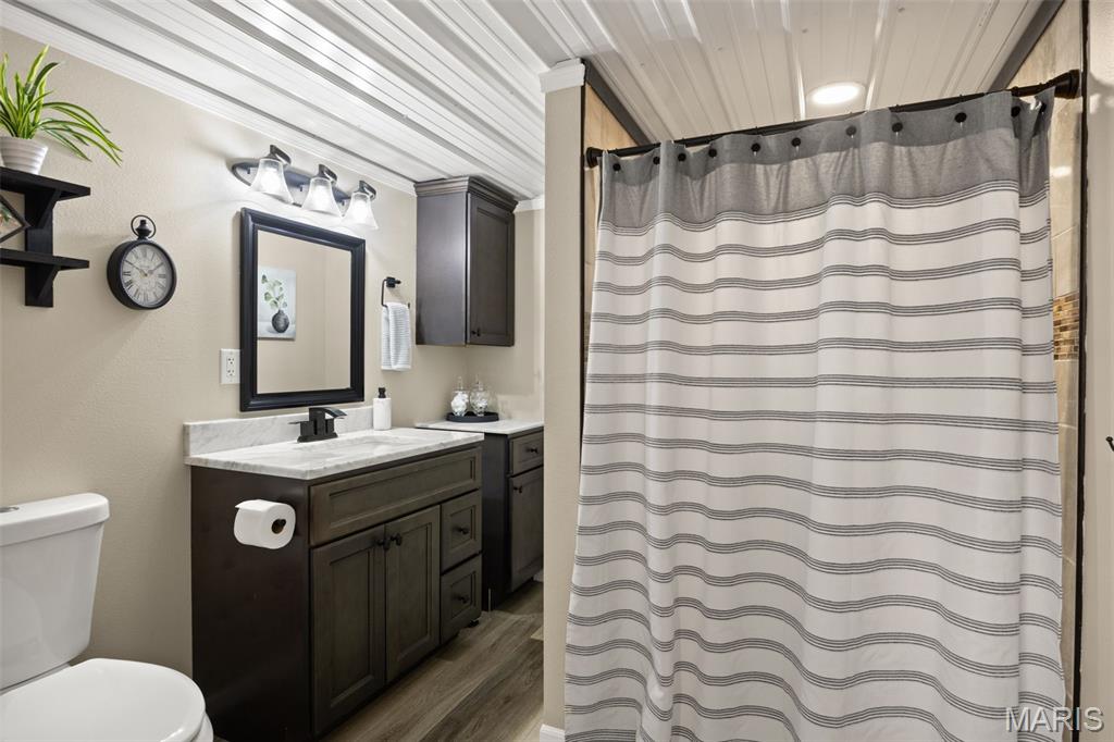 Horseshoe Bend #8 - Residential