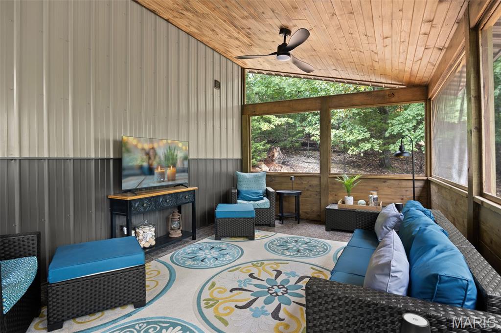 Horseshoe Bend #8 - Residential