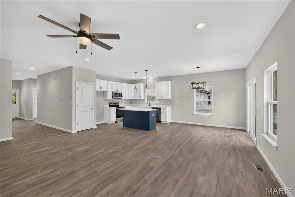 7925 Campion Lane